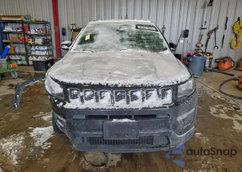 2019 Jeep Compass Sport from USA, damaged, VIN 3C4NJDAB8KT599939